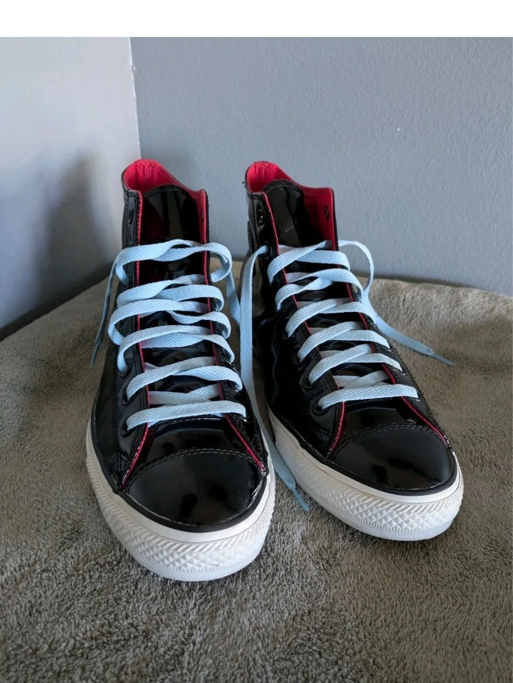 Converse All Star Patent Leather High Top Shoes Size 11.5 Men Chucks Clean!